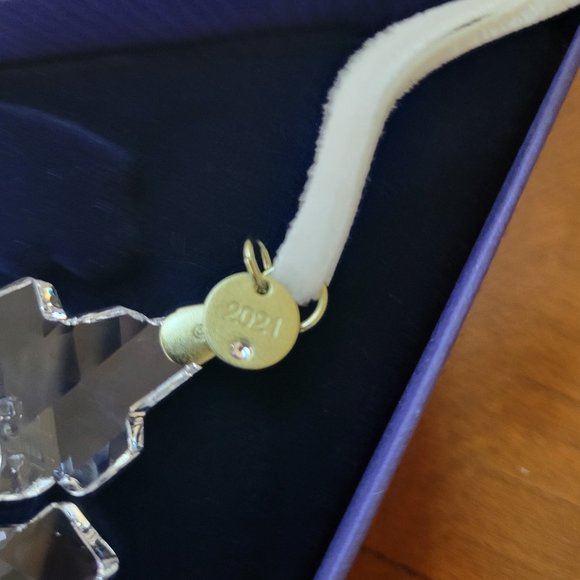 Swarovski Christmas Ornament 2021 Limited Edition - Picture 3 of 5